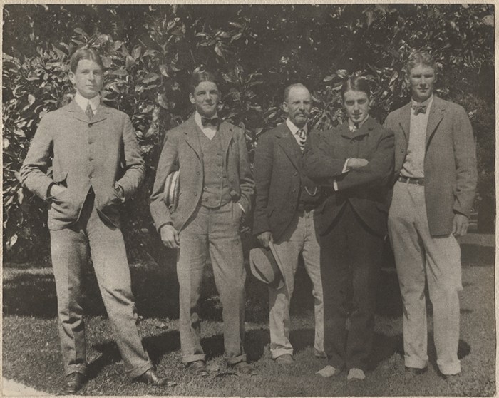 Septiembre de 1899 en Del Monte, C.A. Dwight Davis (a la izquierda) fue el que ideó la competencia.
